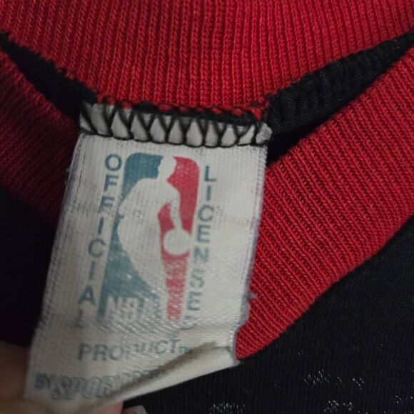 Chicago Bulls Looney Toons Vintage NBA Basketball Shirt Youth SZ L/XL 1990s - Picture 2 of 7